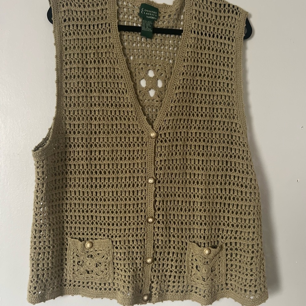 Koret Crochet Knit Sleeveless Vest in Olive Tan